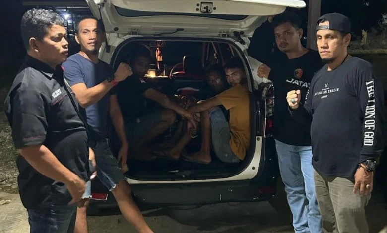 Tiga Pelaku Pencurian Traktor di Luwu Ditangkap di Wajo Saat Hendak Menjual Curiannya Secara Online