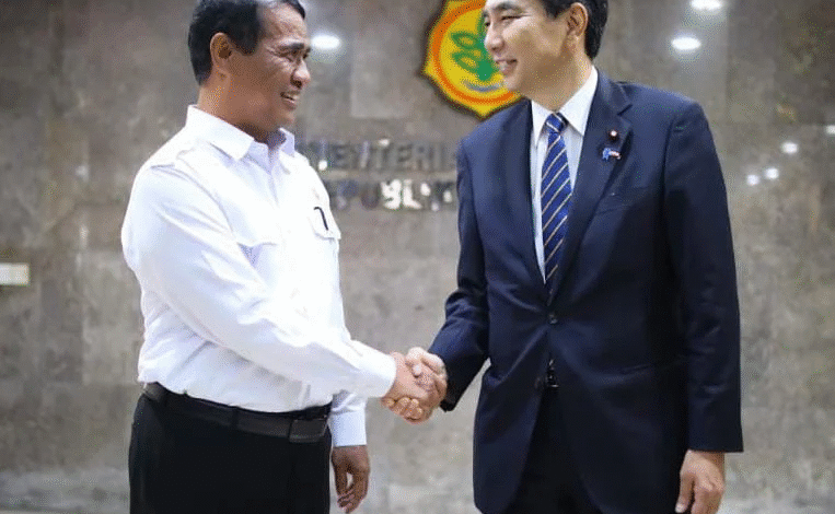 Jepang Terpukau, Indonesia Bisa Panen Padi 3 Kali Setahun Ini Rahasianya!