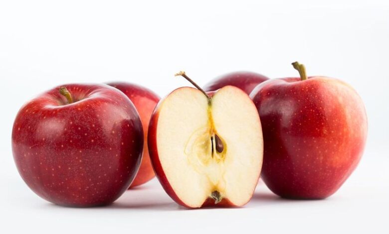 Rutin Minum Cuka Apel Sebelum Tidur, Ini 7 Efek Ajaib yang Bikin Tubuh Lebih Sehat