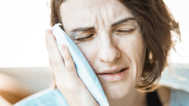 Cenat-Cenut Karena Sakit Gigi? Ini 11 Obat Alami Ampuh yang Tersedia di Rumah!