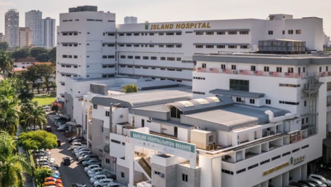 Rasio Dokter Terendah di Asia Tenggara, Lebih 1 Juta WNI Berobat ke Luar Negeri!