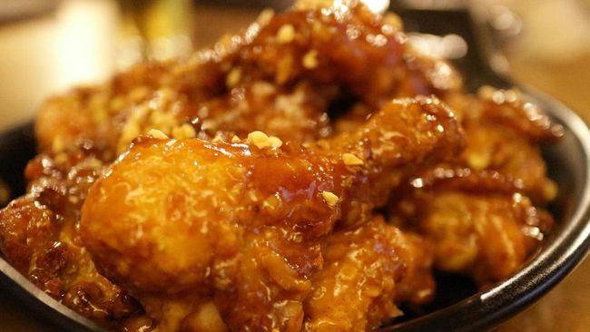 Begini Cara Aman Simpan Daging Ayam di Freezer Hingga Setahun, Tetap Lezat dan Bebas Bakteri