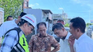 DPRD Wajo Sidak Proyek Jalan Beton Rp1,8 Miliar di Sawerigading, Soroti Kualitas & Transparansi