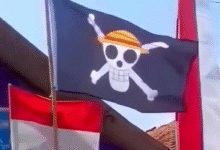 Fenomena Baru Jelang Kemerdekaam: Bendera One Piece Berkibar Ada Pesan Tersembunyi untuk Pemerintah?