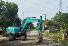 Inisiatif Gotong Royong, Warga Wele–Sappae Perbaiki Jalan Rusak Puluhan Tahun dengan Swadaya