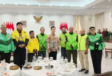 Gibran Dinilai Blunder, Pertemuan dengan Ojol di Istana Dituding Rekayasa dan Penuh Kepalsuan