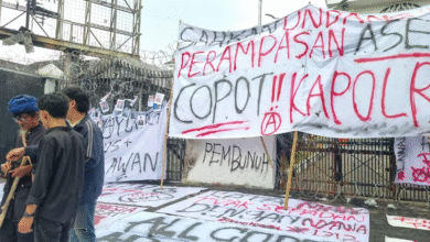 Aksi Mahasiswa Menggila, Desak Presiden Prabowo Copot Kapolri Jenderal Listyo