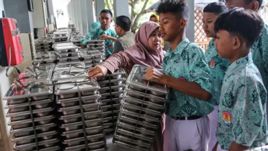 Strategi Ekonomi di Balik Program Makan Bergizi Gratis, BGN Tolak Bantuan Tunai