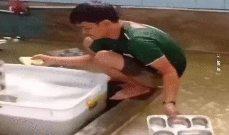 MBG Jadi 'Masalah Dapur Nasional', Cholil Nafis Desak Prabowo Tinjau Ulang Implementasi Daerah