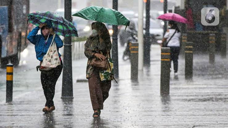 Waspada Bencana! BMKG Tetapkan Sulsel Status Siaga Cuaca Ekstrem hingga 16 November 2025