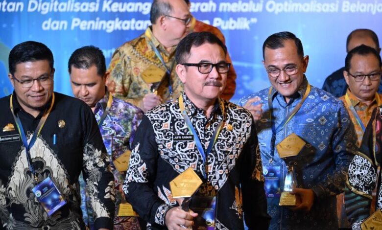 Digitalisasi Kunci Ketahanan Nasional, Pemprov Sulsel Raih TP2DD Terbaik Sulawesi dan Apresiasi Presiden Prabowo